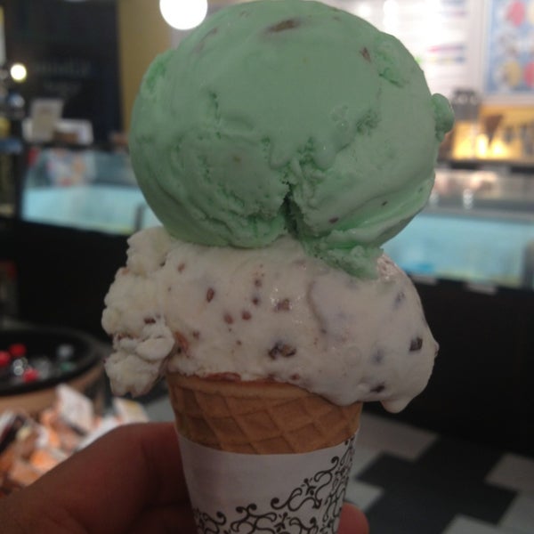 7/22/2013にRoswell E.がKilwins Chocolates &amp; Ice Creamで撮った写真