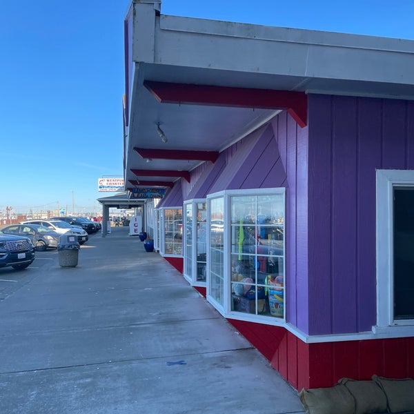 Surfer Girl Ice Cream Westport, WA