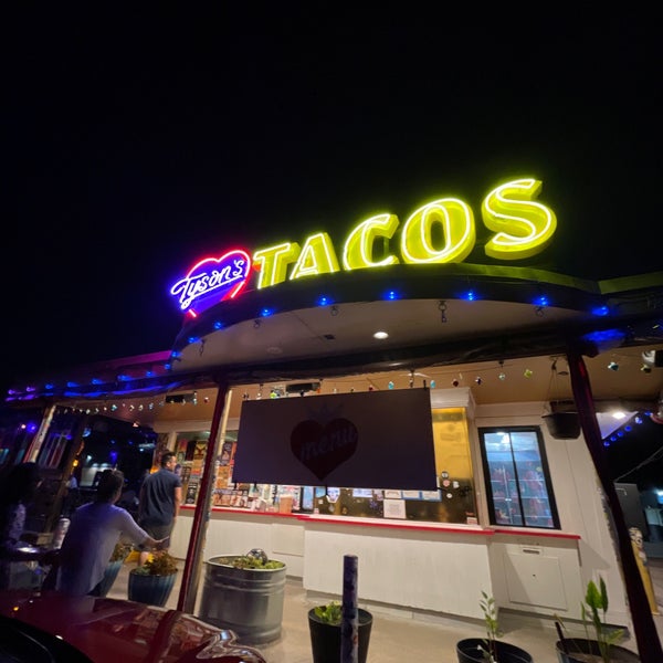 Tyson's Tacos Taco Restaurant in Hyde Park