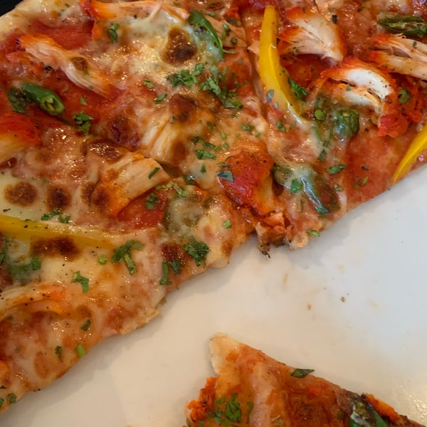 Apollo pizza is really good 🍕