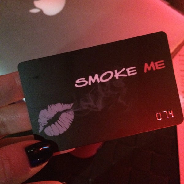 12/9/2014에 Darjushka P.님이 Smoke Me Cafe에서 찍은 사진