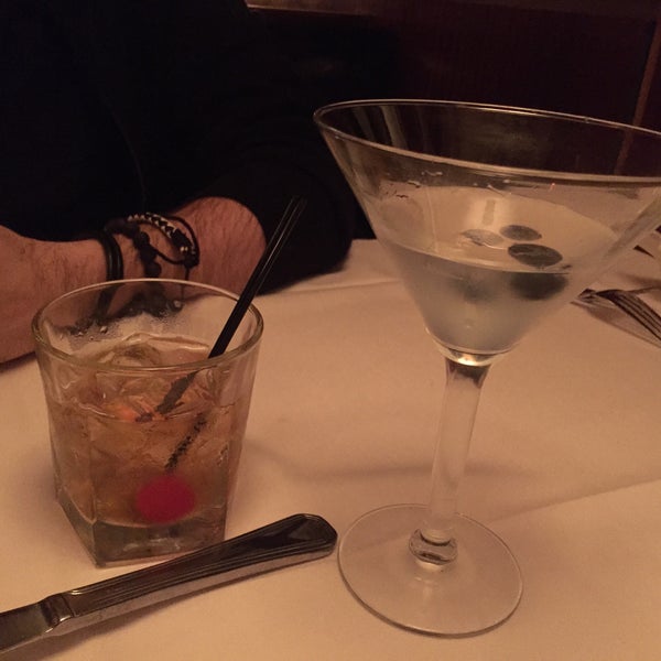 3/8/2015にElisa A.がSullivan&#39;s Steakhouseで撮った写真
