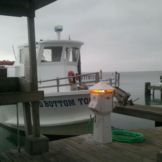 Photo prise au Captain Murphy&#39;s Fishing Charters par Brad G. le2/23/2013