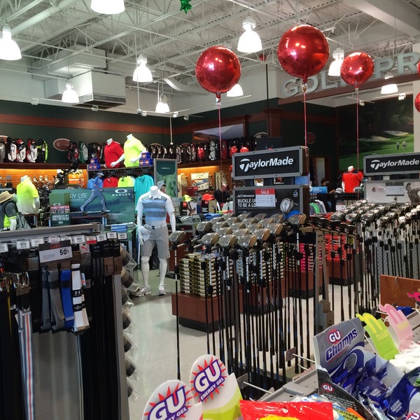 DICK'S Sporting Goods Sporting Goods Retail in Staten Island