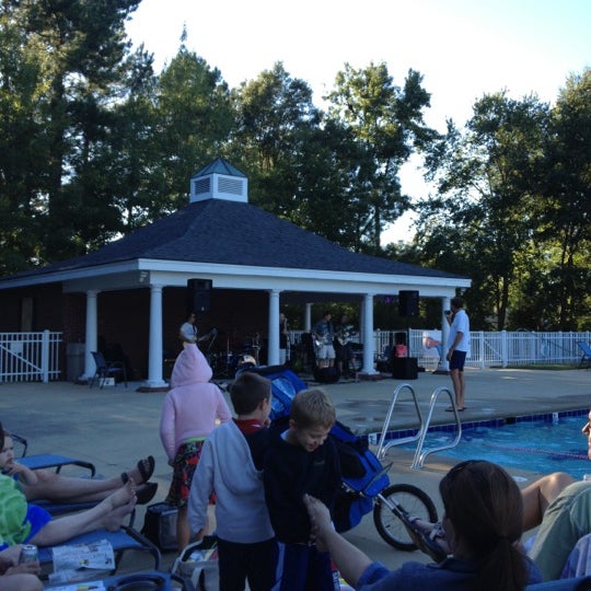 Preston Village Pool at Circle On The Green Preston Cary, NC