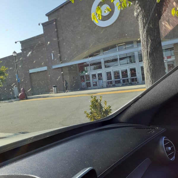 Target Gilroy, CA