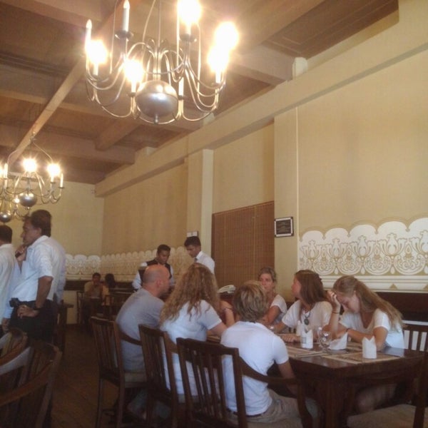 7/20/2014 tarihinde wei kang C.ziyaretçi tarafından White House Restaurant'de çekilen fotoğraf