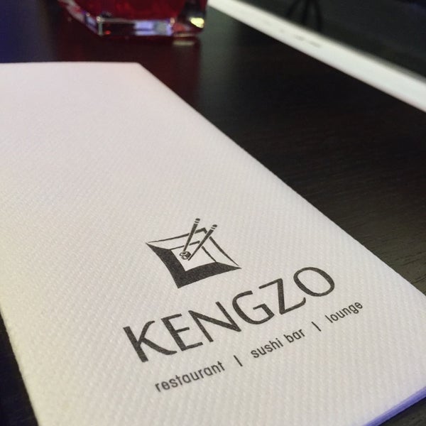 Foto tirada no(a) Restaurant Kengzo por Tom M. em 11/4/2014