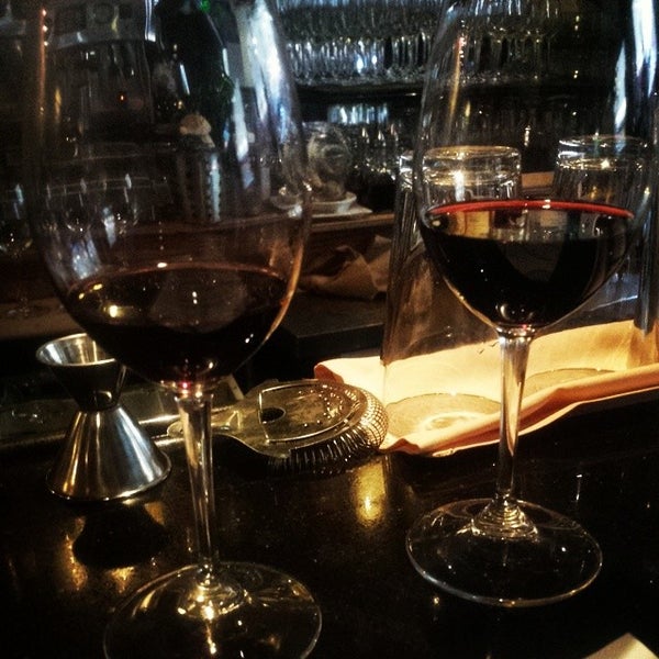 7/9/2014 tarihinde Jessica L.ziyaretçi tarafından First Crush Restaurant &amp; Wine Bar'de çekilen fotoğraf