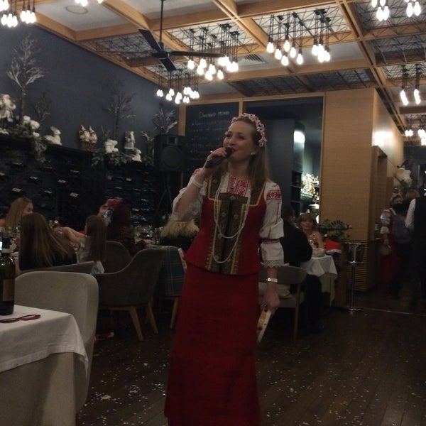 Photo taken at Leonardo - Italian Restaurant in Bansko by Mustafa Ş. on 12/31/2016
