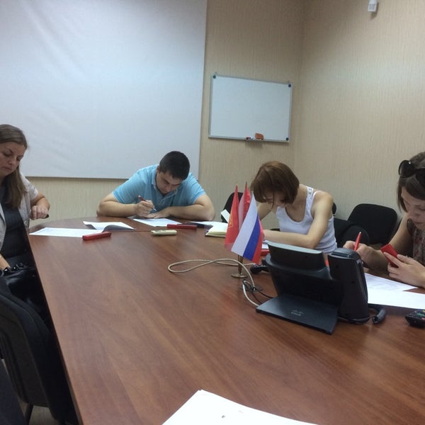 Офис менеджер. Секретарь. Работа в брянске в офисы. Работа в брянске в офисы. Проспект ленина 10б брянск.