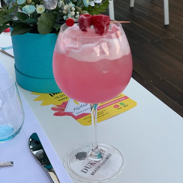 6/28/2019にNatali V.がDukley Beach Loungeで撮った写真