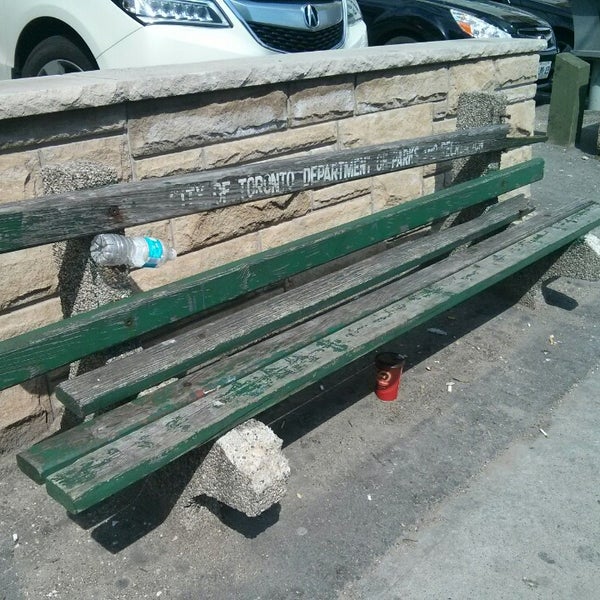 Bus Bench Creepin
