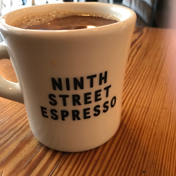 12/31/2017에 Kelly M.님이 Ninth Street Espresso에서 찍은 사진