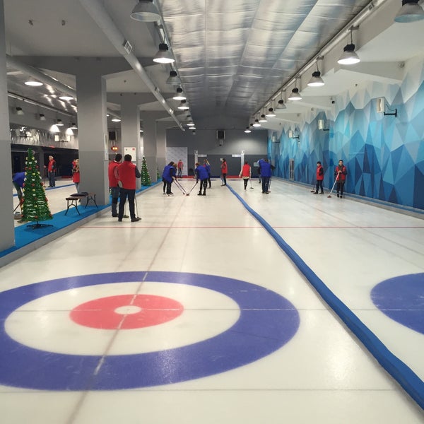 Foto scattata a Moscow Curling Club da Andrey T. il 1/15/2016
