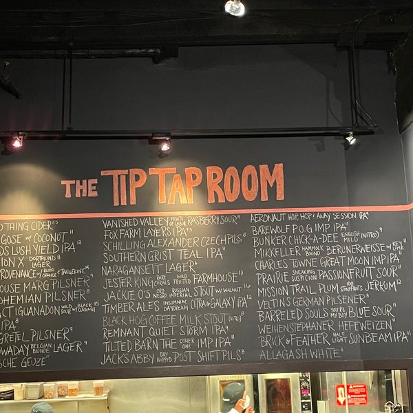 Foto tirada no(a) The Tip Tap Room por Eric D. em 9/27/2021