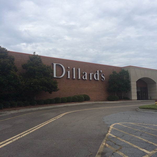 Dillard's Wilshire Estates Savannah Mall 2 tips from 410 visitors