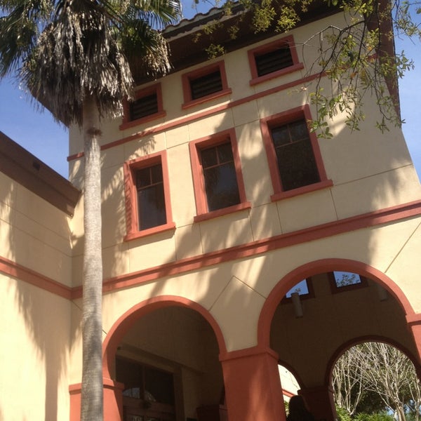 City of Temple Terrace Public Library Temple Terrace'de Kütüphane'da fotoğraflar