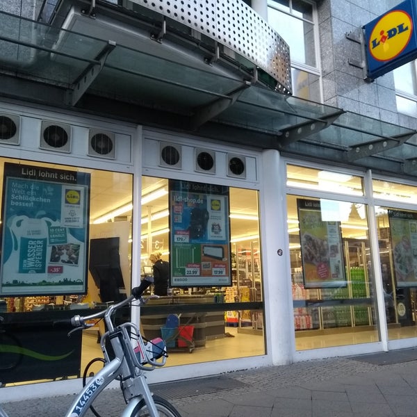 Photo taken at Lidl by Sven G. on 6/9/2019