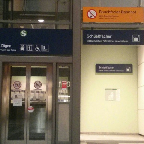 Fotos bei DB Reisezentrum Schöneberg HildegardKnefPlatz 1