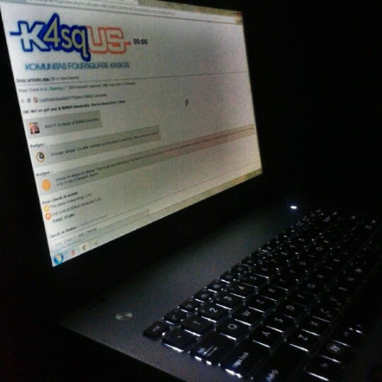 Foto scattata a #K4SQUS HQ da Denny P. il 11/3/2012