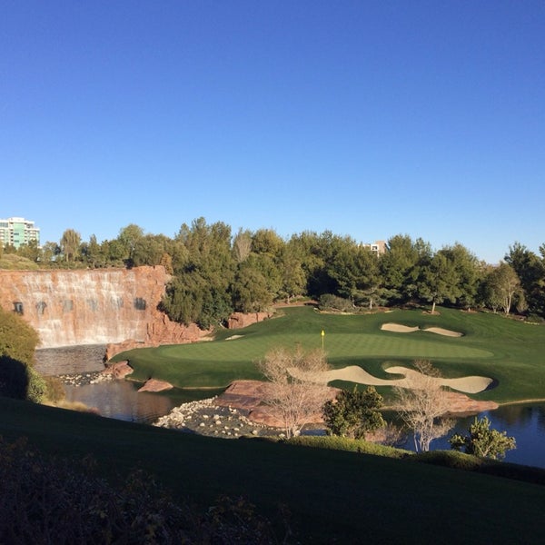 12/25/2013 tarihinde Hiro T.ziyaretçi tarafından Wynn Golf Club'de çekilen fotoğraf