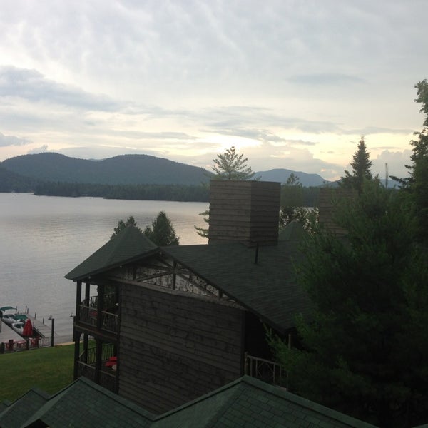 7/18/2013 tarihinde Brenda G.ziyaretçi tarafından Lake Placid Lodge'de çekilen fotoğraf