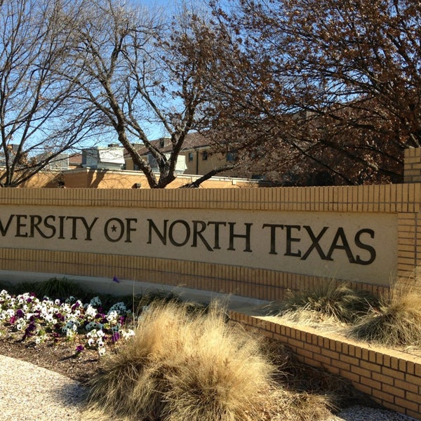 Foto tirada no(a) University of North Texas por Shawn M. em 2/27/2013