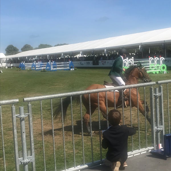 Photo taken at Hampton Classic Horse Show by Claire J S. on 9/3/2018