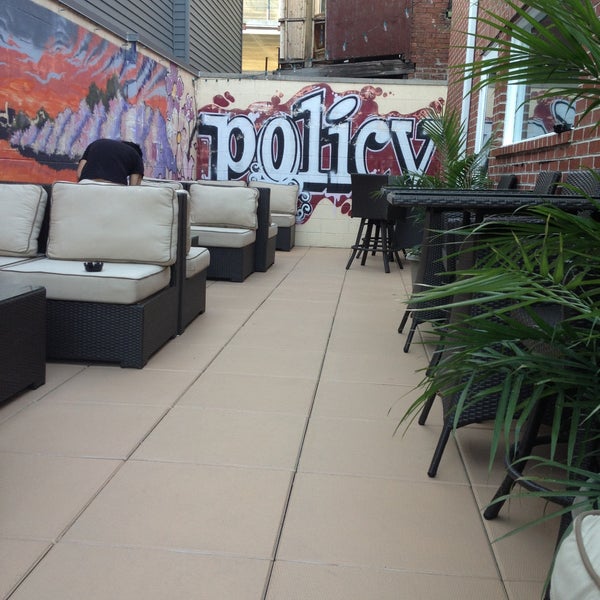 Foto diambil di Policy Restaurant &amp; Lounge oleh Mark B. pada 4/25/2013