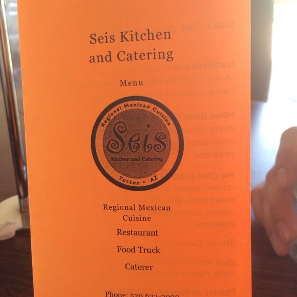 3/7/2014にSandra L.がSeis Kitchenで撮った写真