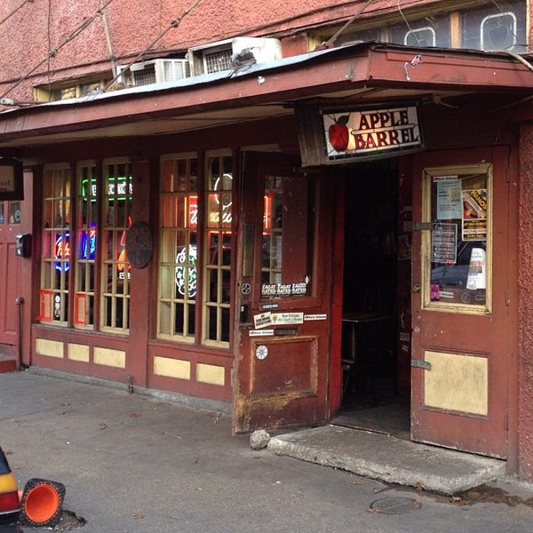 Apple Barrel Bar Marigny 36 tips