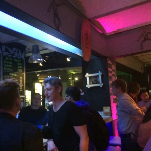 7/6/2016 tarihinde Sasha L.ziyaretçi tarafından Kraftwerk Bar'de çekilen fotoğraf