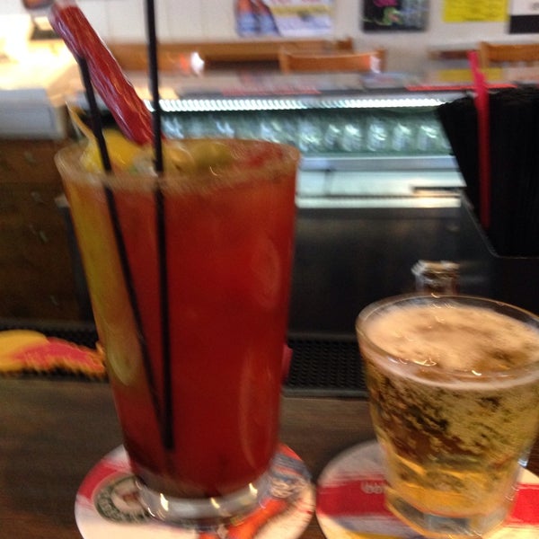 White Bear Bar - 2135 4th St