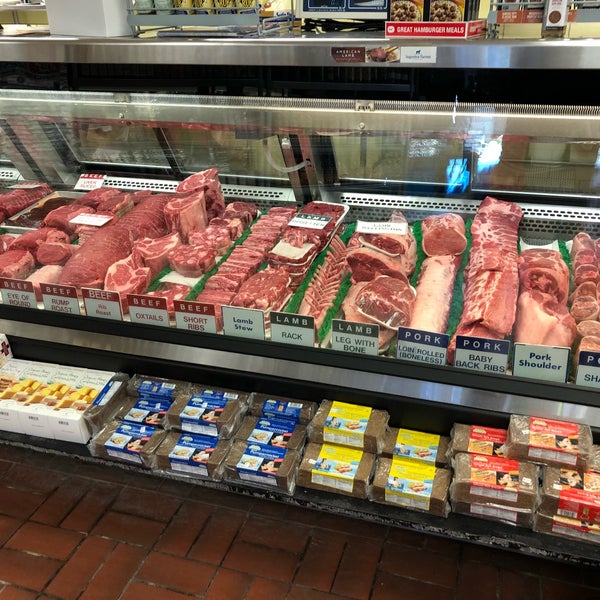 Foto tomada en Paulina Meat Market  por Sobe S. el 1/20/2018