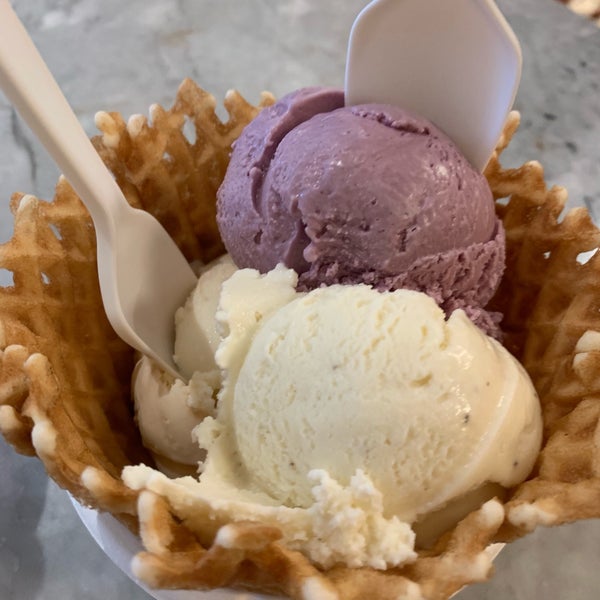 9/21/2019にSobe S.がJeni&#39;s Splendid Ice Creamsで撮った写真