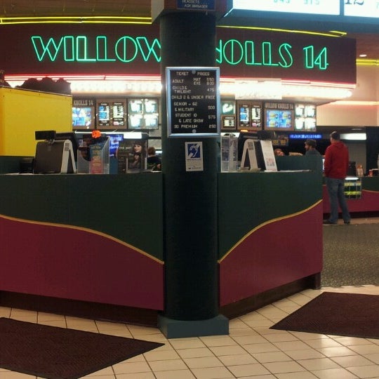 GQT Willow Knolls 14 Movie Theater