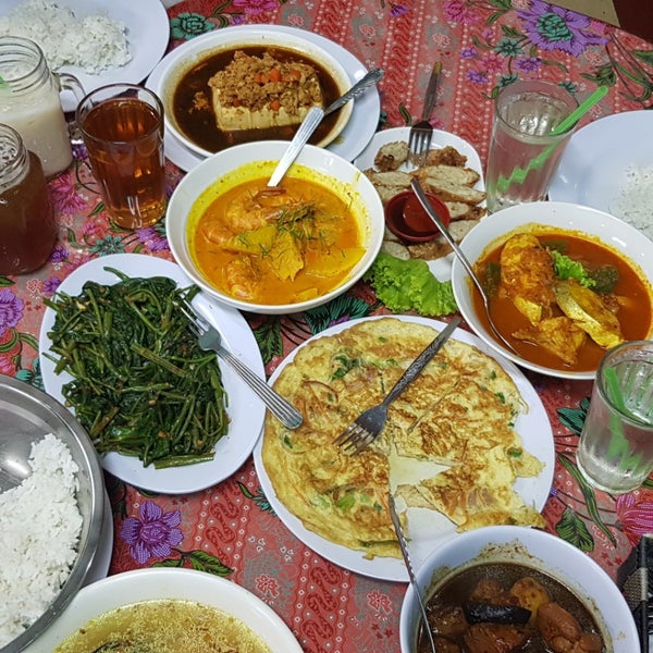 Kocik Kitchen Nyonya Restaurant 小姑娘惹餐廳 - Malay Restaurant 