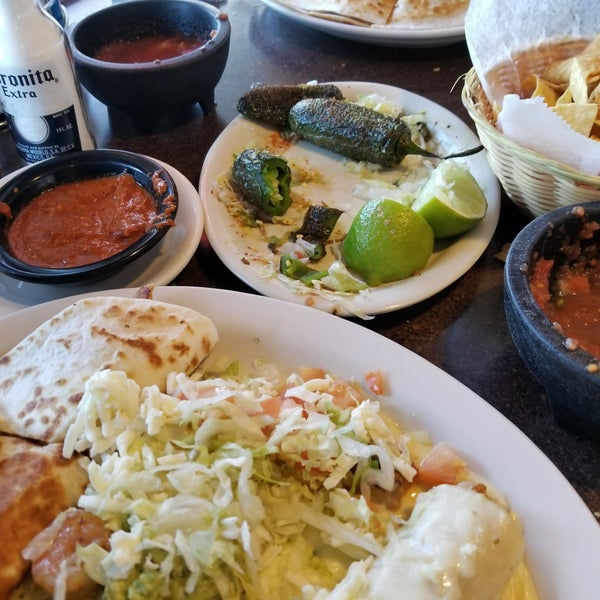 3/8/2018 tarihinde Scott P.ziyaretçi tarafından Guadalajara Mexican Restaurant'de çekilen fotoğraf
