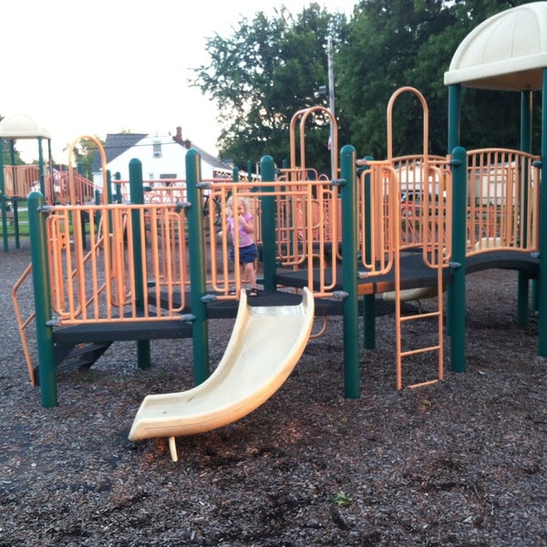 Oakville Park Playground