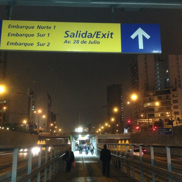 Estación 28 de Julio Metropolitano Miraflores, Lima