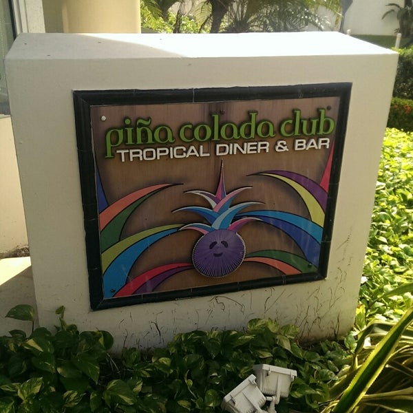 รูปภาพถ่ายที่ Piña Colada Club โดย goody เมื่อ 12/10/2014
