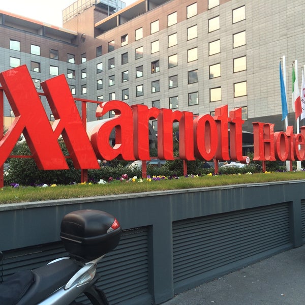 Foto tirada no(a) Milan Marriott Hotel por Marco R. em 2/19/2015
