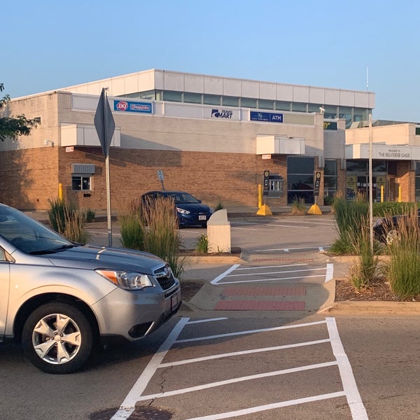 Photo taken at Belvidere Oasis Travel Plaza by Mike L. on 7/23/2019