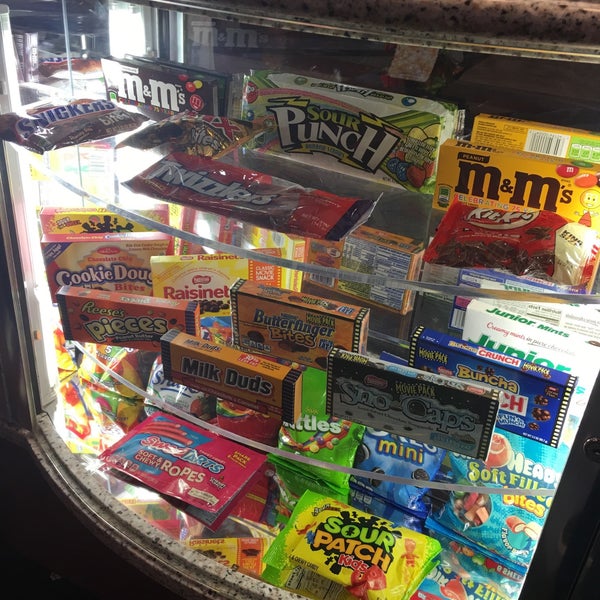 Regal New River Valley & RPX Christiansburg'da Sinema'da fotoğraflar