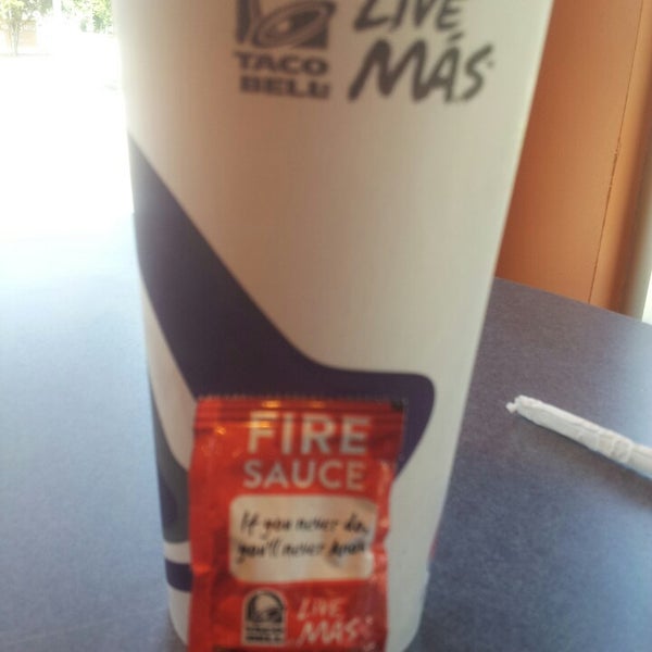 Taco Bell 2563 Charlestown Rd