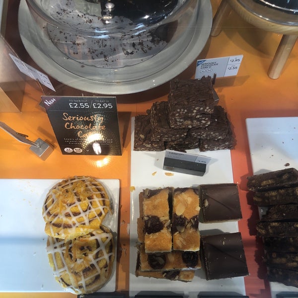 Costa Coffee Waverley Station Edinburgh, Edinburgh