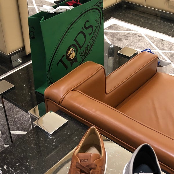 TOD'S Shoe Store in New York