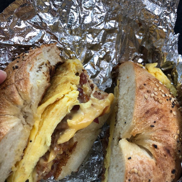 La Bagel Delight Bagel Shop in Central Slope