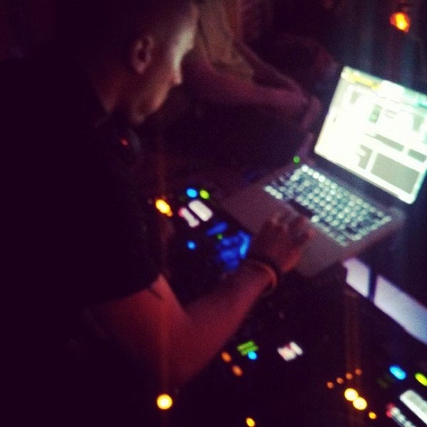11/24/2013에 DJ Fade님이 Adobe Gilas에서 찍은 사진